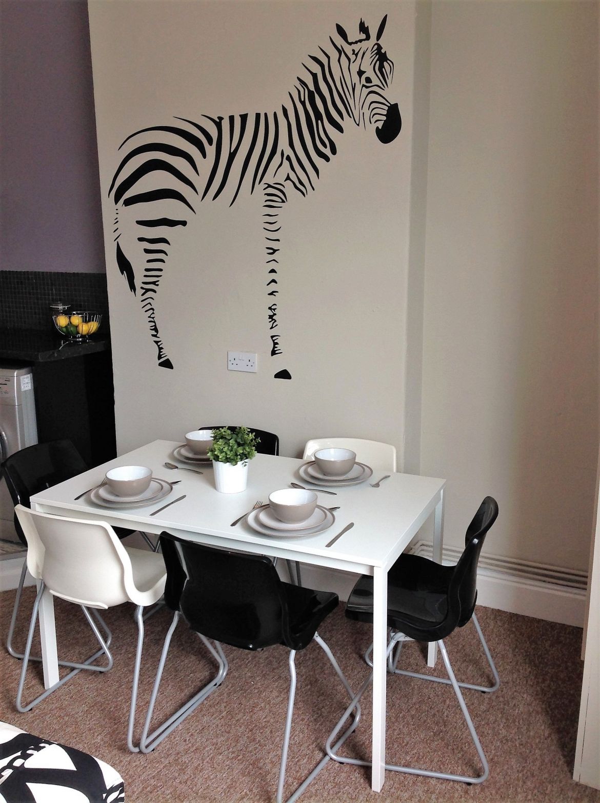 422 Sharrowvale Road Image 2