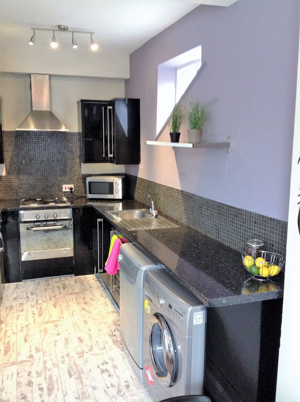 422 Sharrowvale Road Image 3