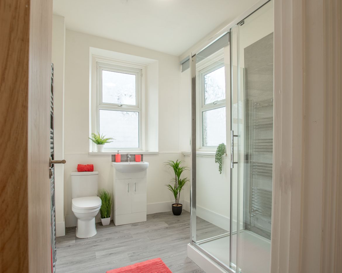 14 Elmore Road Image 11