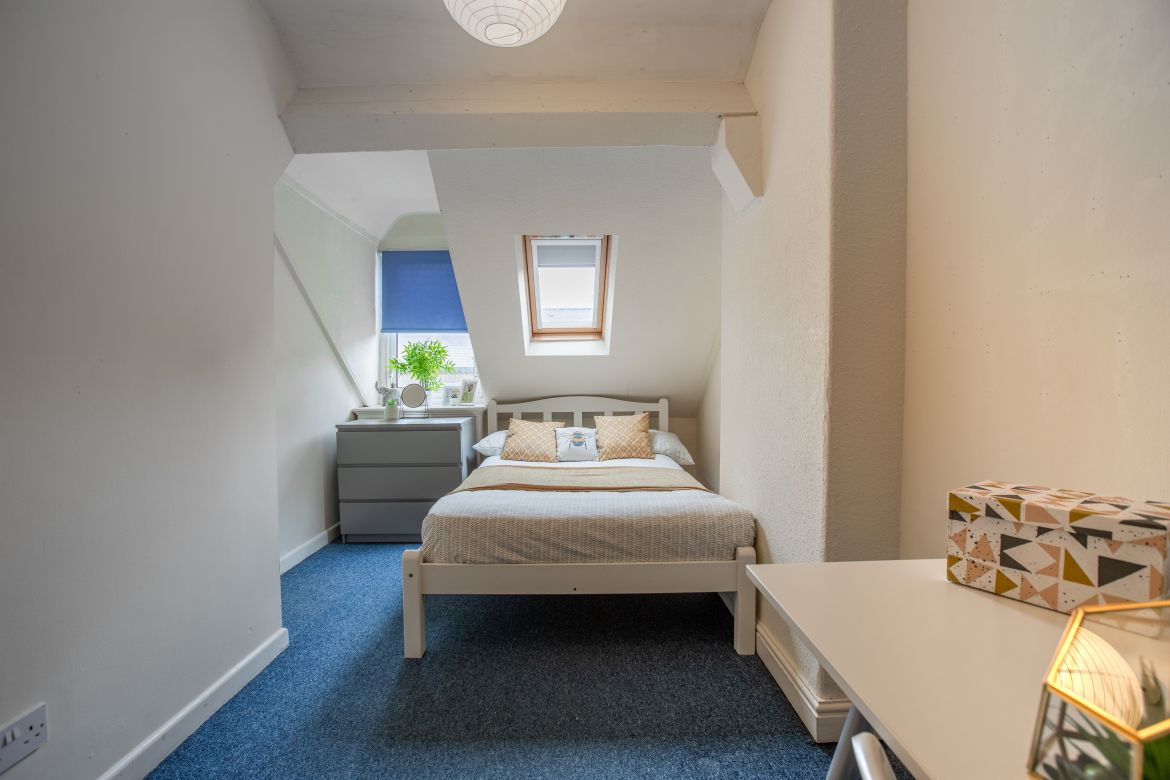 124 Whitham Road Image 14