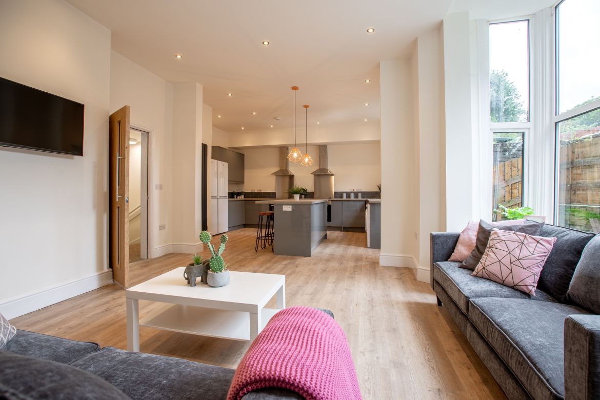 125 Whitham Road Image 5