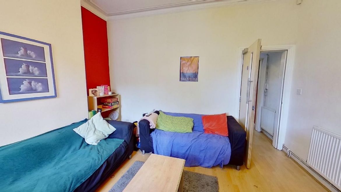 139 Whitham Road Image 4