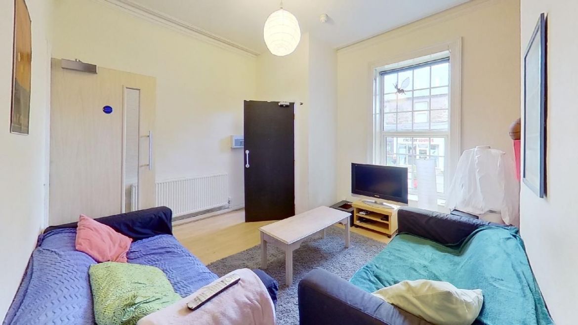139 Whitham Road Image 3