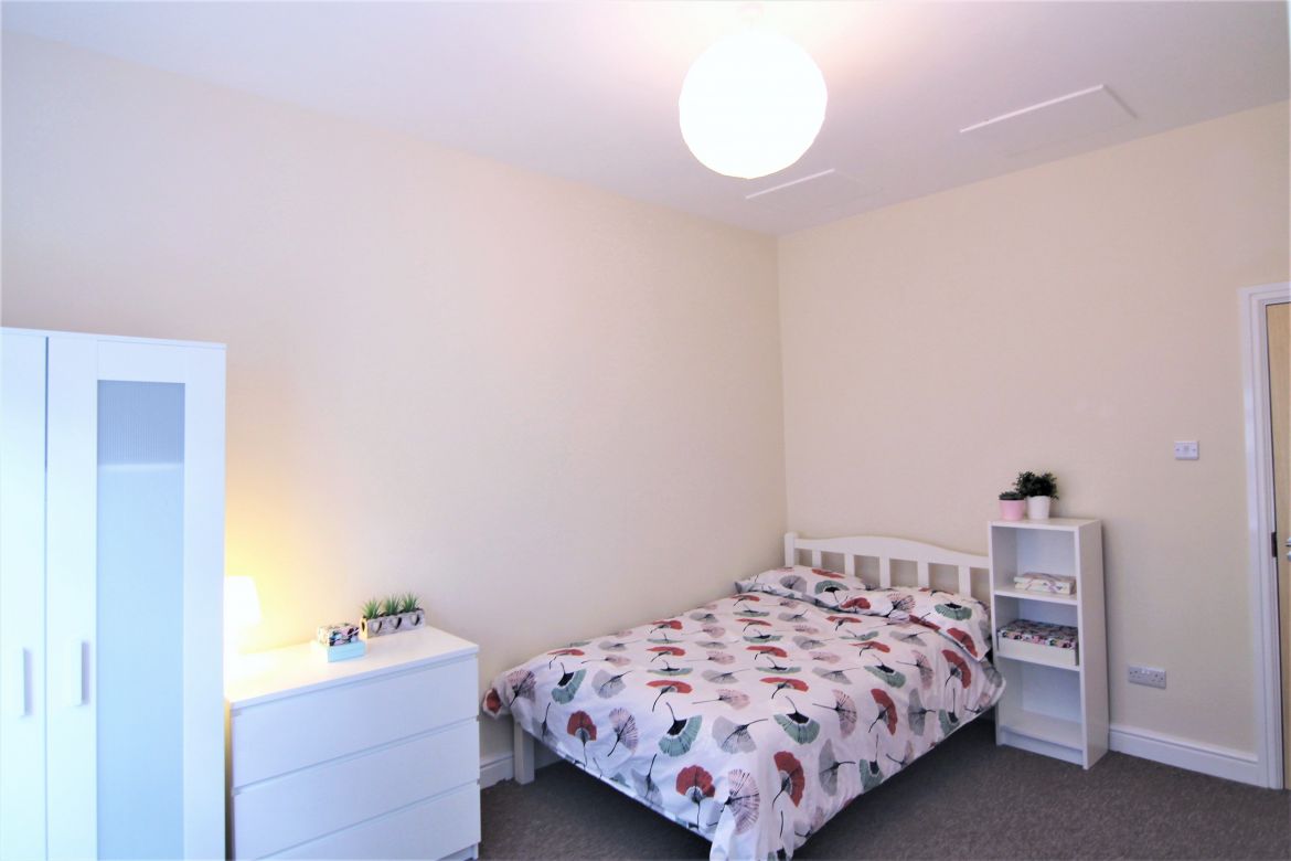11 Parkers Road Image 7