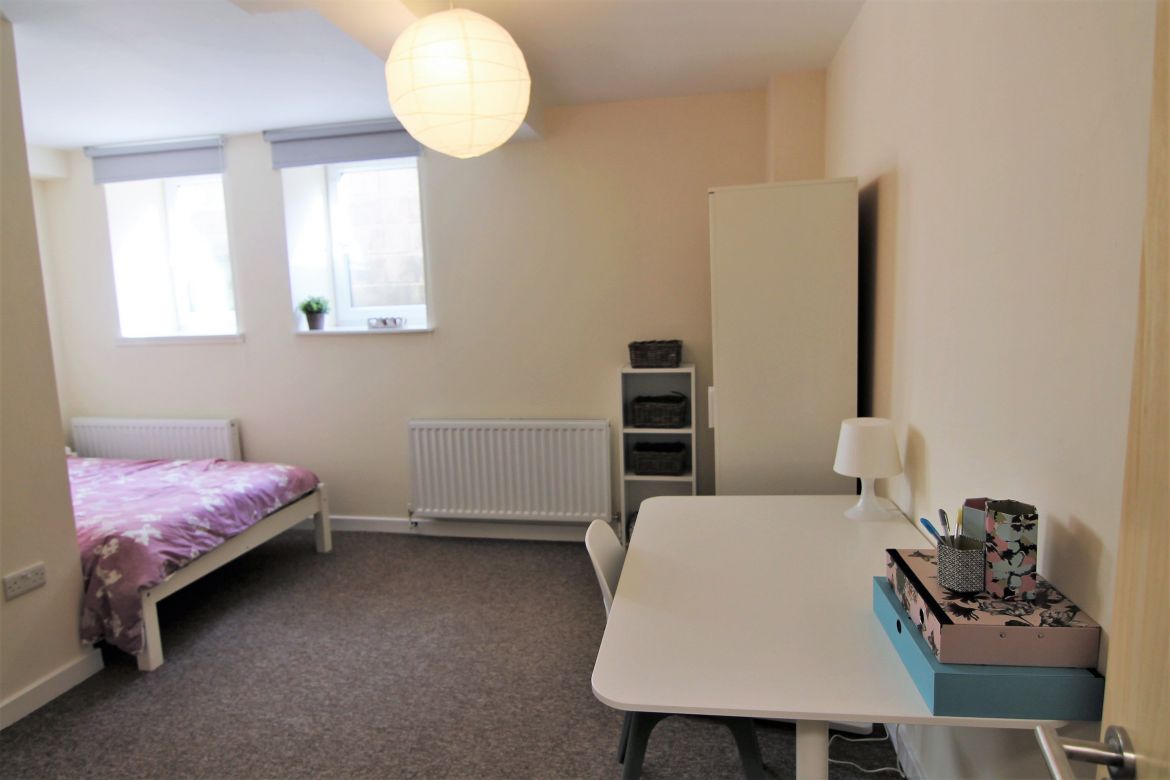 The Courtyard, Flat 1 Image 5