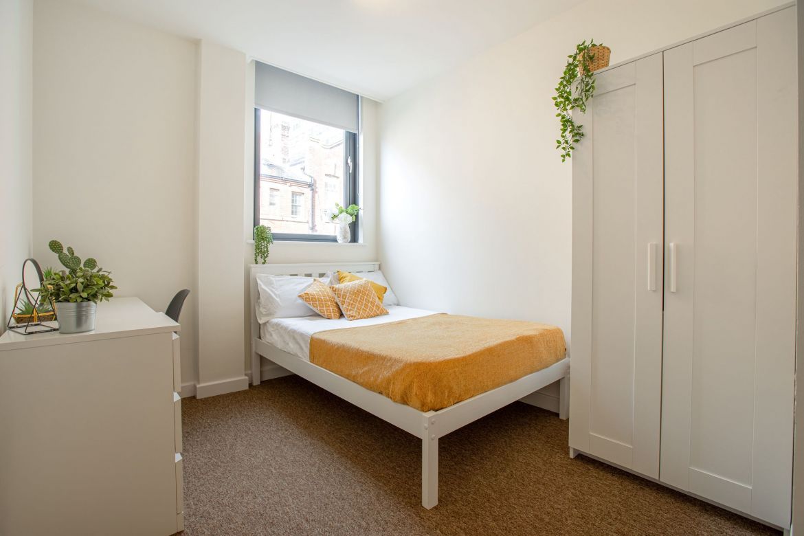 Apt 12 Anglo Works Image 6
