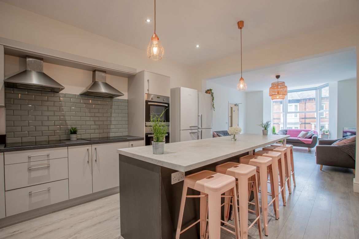 108 Harcourt Road Image 4