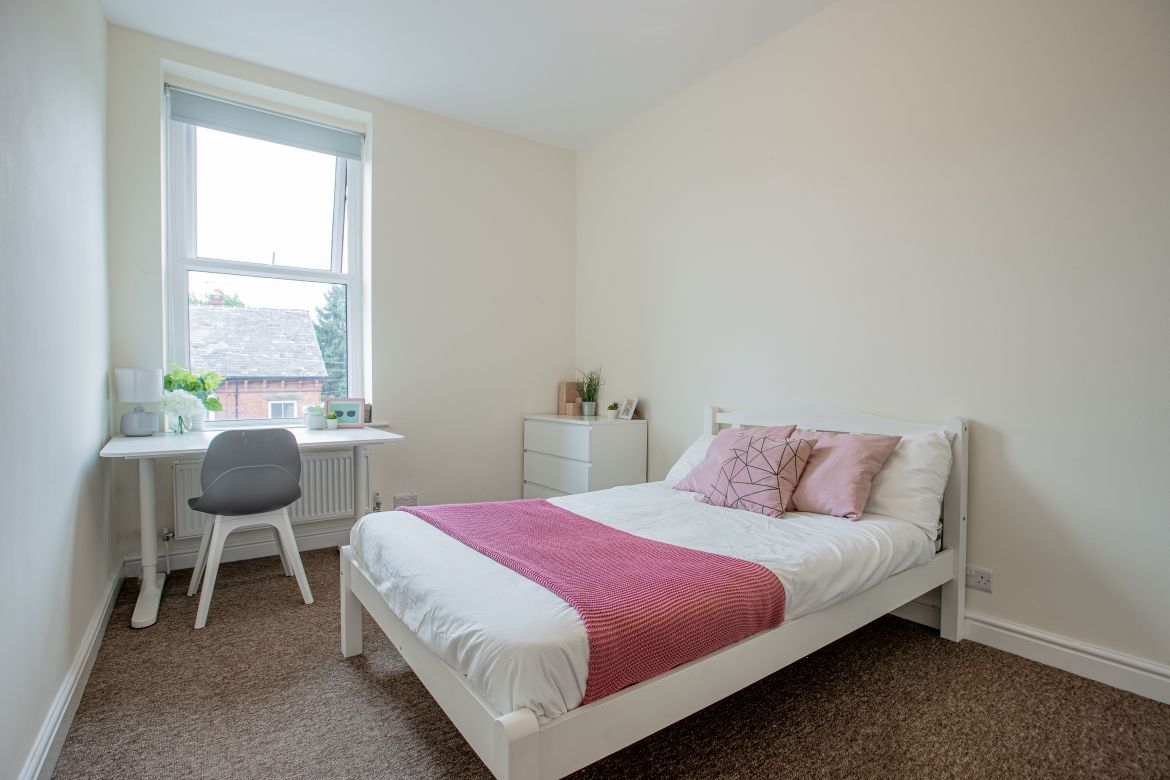 108 Harcourt Road Image 9