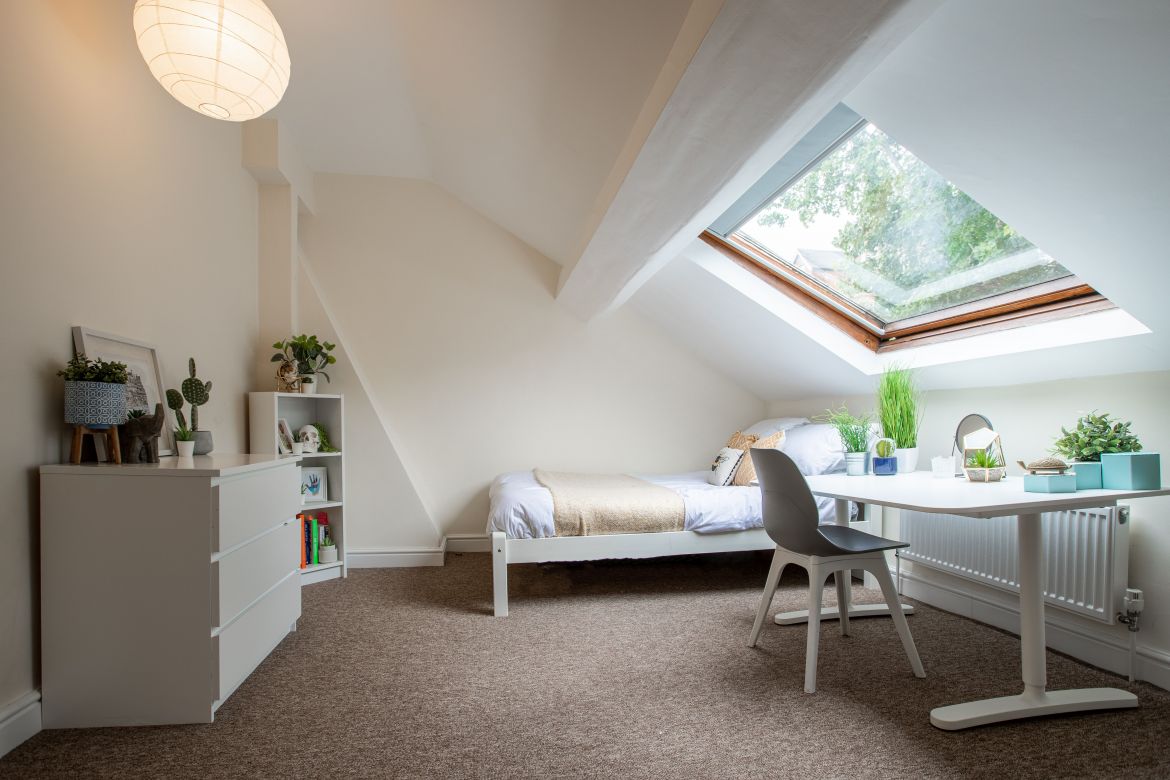 108 Harcourt Road Image 12