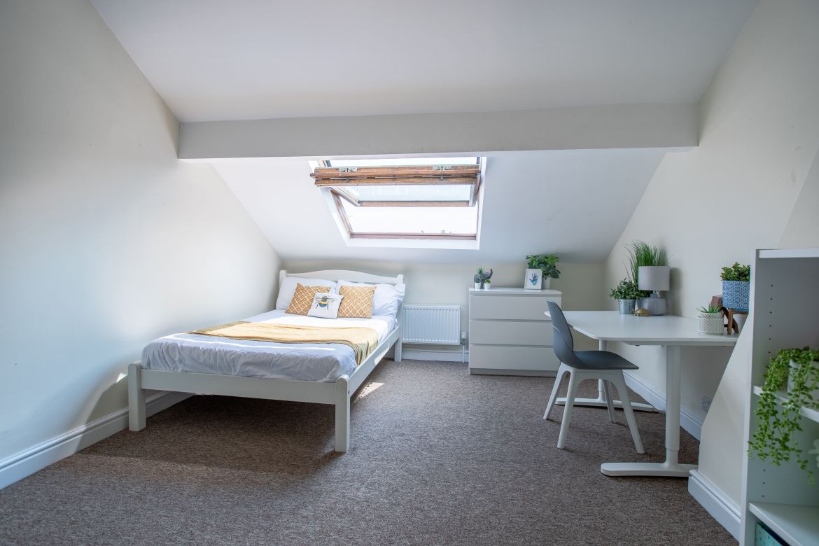 108 Harcourt Road Image 15