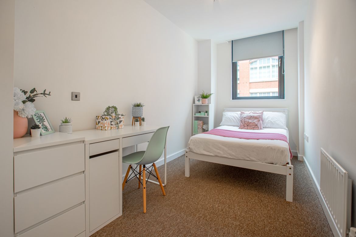 Apt 3 Anglo Works Image 6