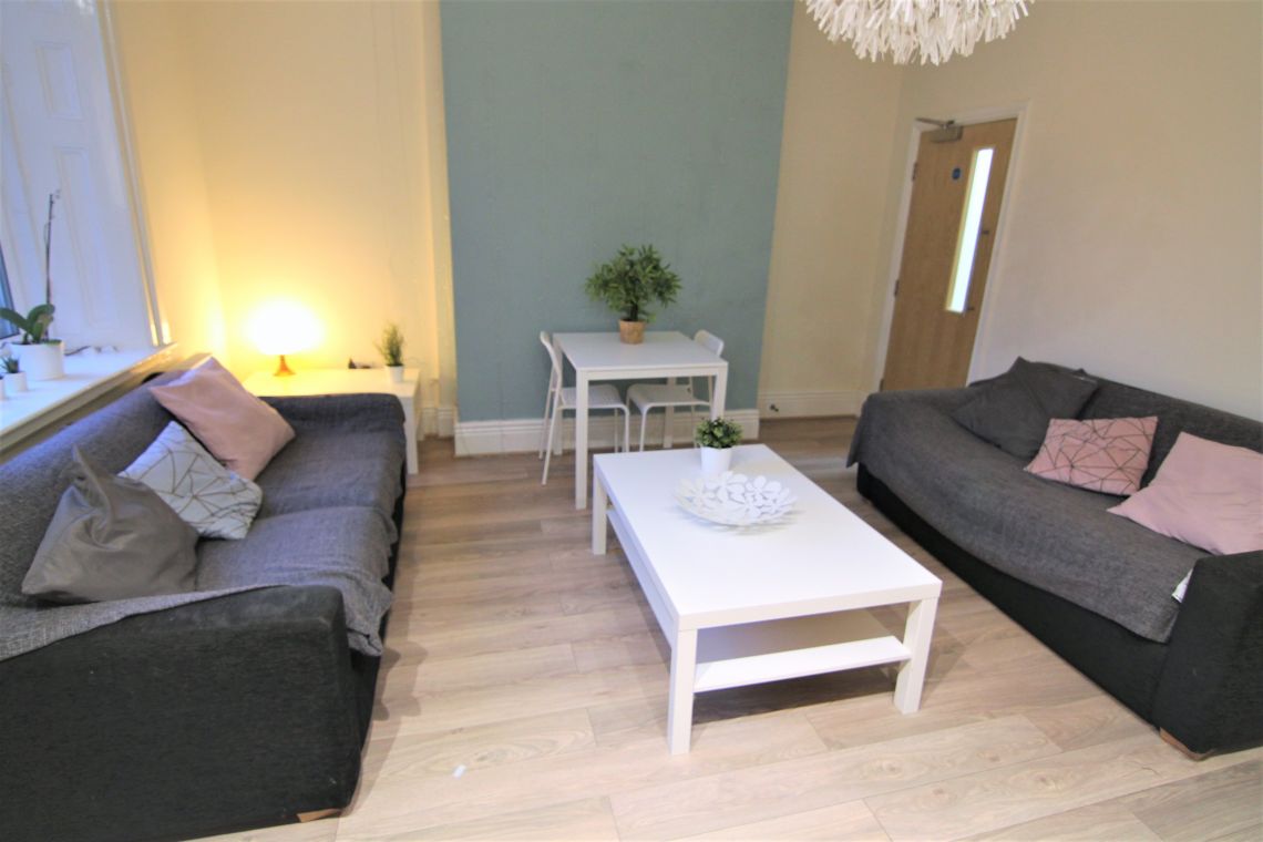 140 Crookesmoor Road Image 2