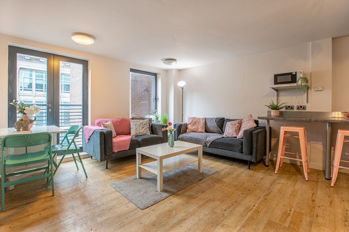 Apt 11 Anglo Works Image 2