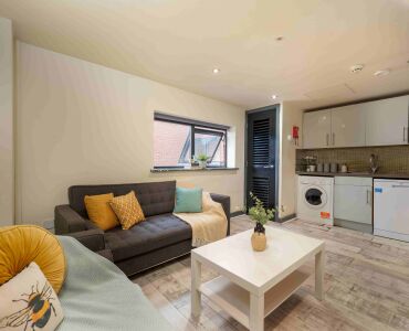 5 Regent Terrace - 5 Bed Apartment
