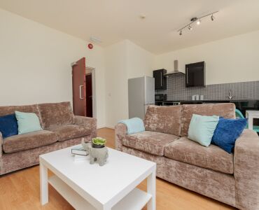 345 Crookesmoor Road, Flat 2